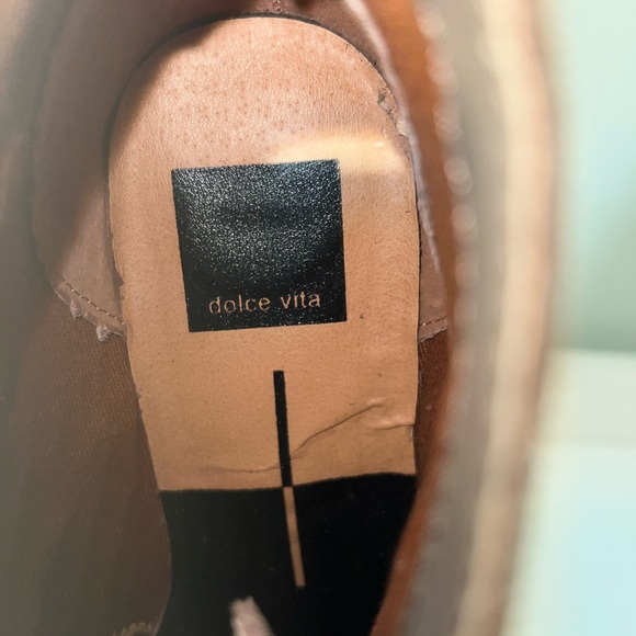 Women’s wedge heeled ankle boots by Dolce Vita Size 7 1/2. NWOT. - Picture 4 of 5